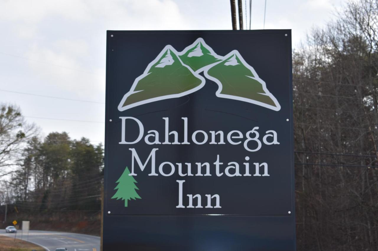 Dahlonega Mountain Inn Esterno foto